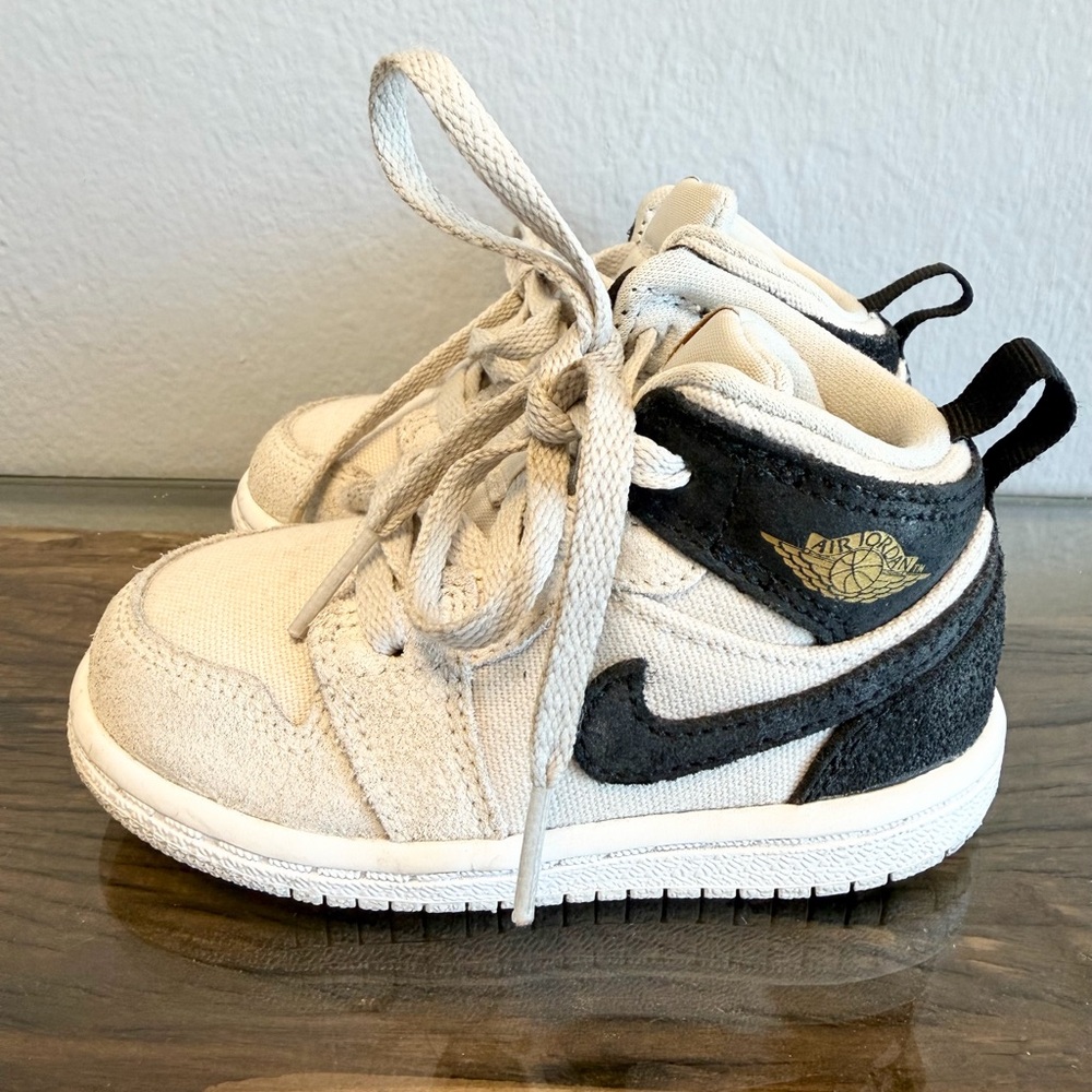 Nike jordans baby toddler Cream and Black High-Top Sneakers